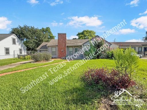 1/2 off the first months rent! | 2640 Louisiana Street | Bmt, TX | 4 bed, 3 bath | 3,770 sq ft – photo 1