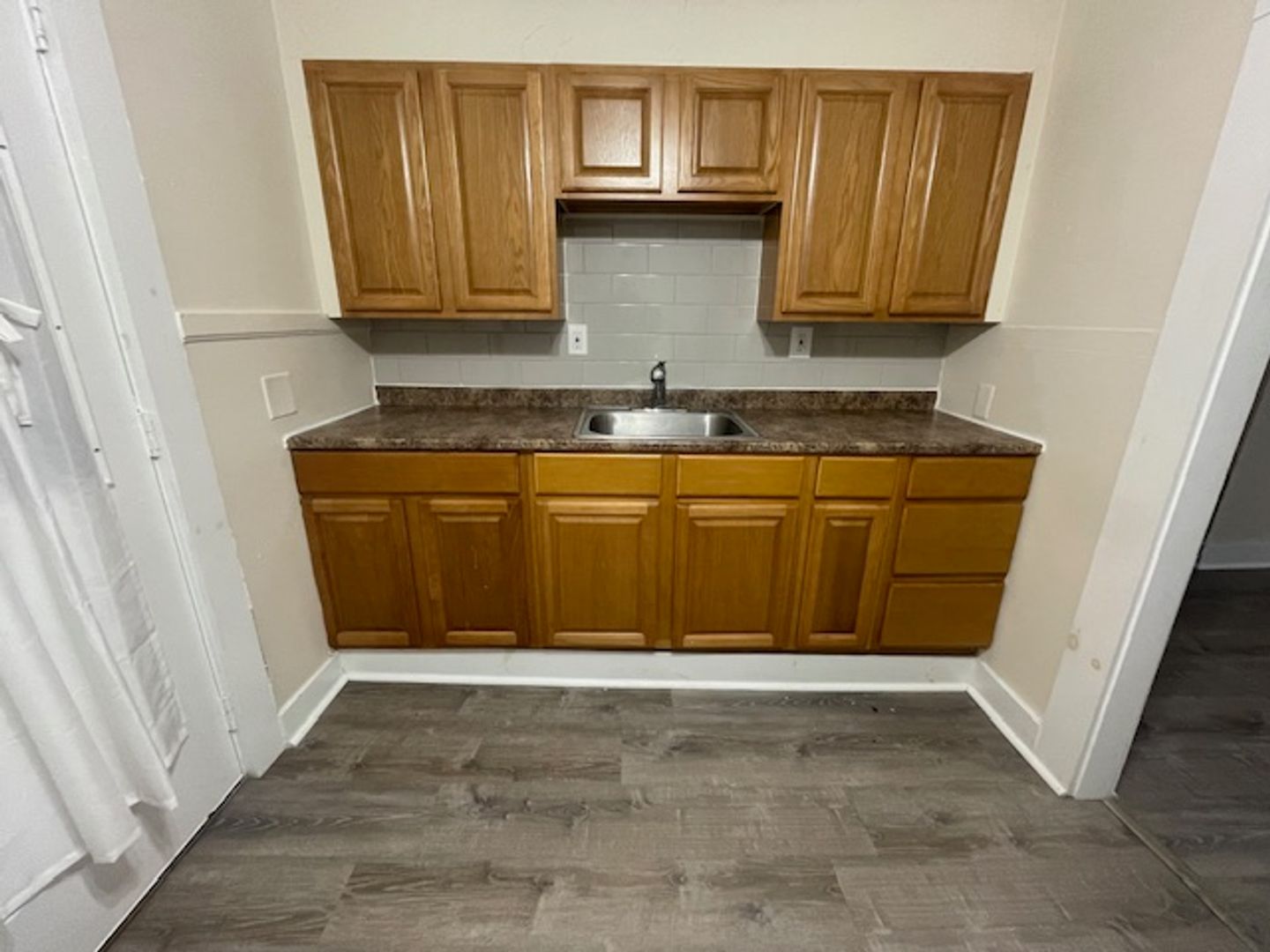 webster Apartment: 28 Prospect Street