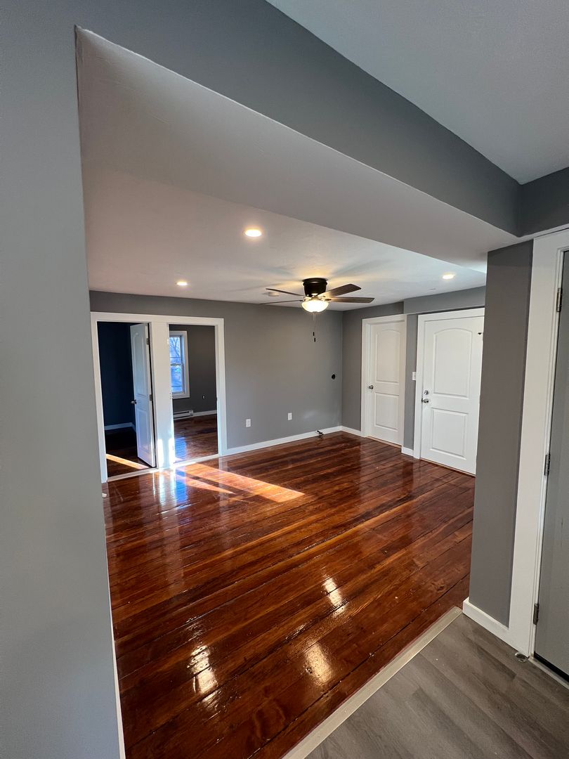 Spencer Apartment: 34 Temple Street