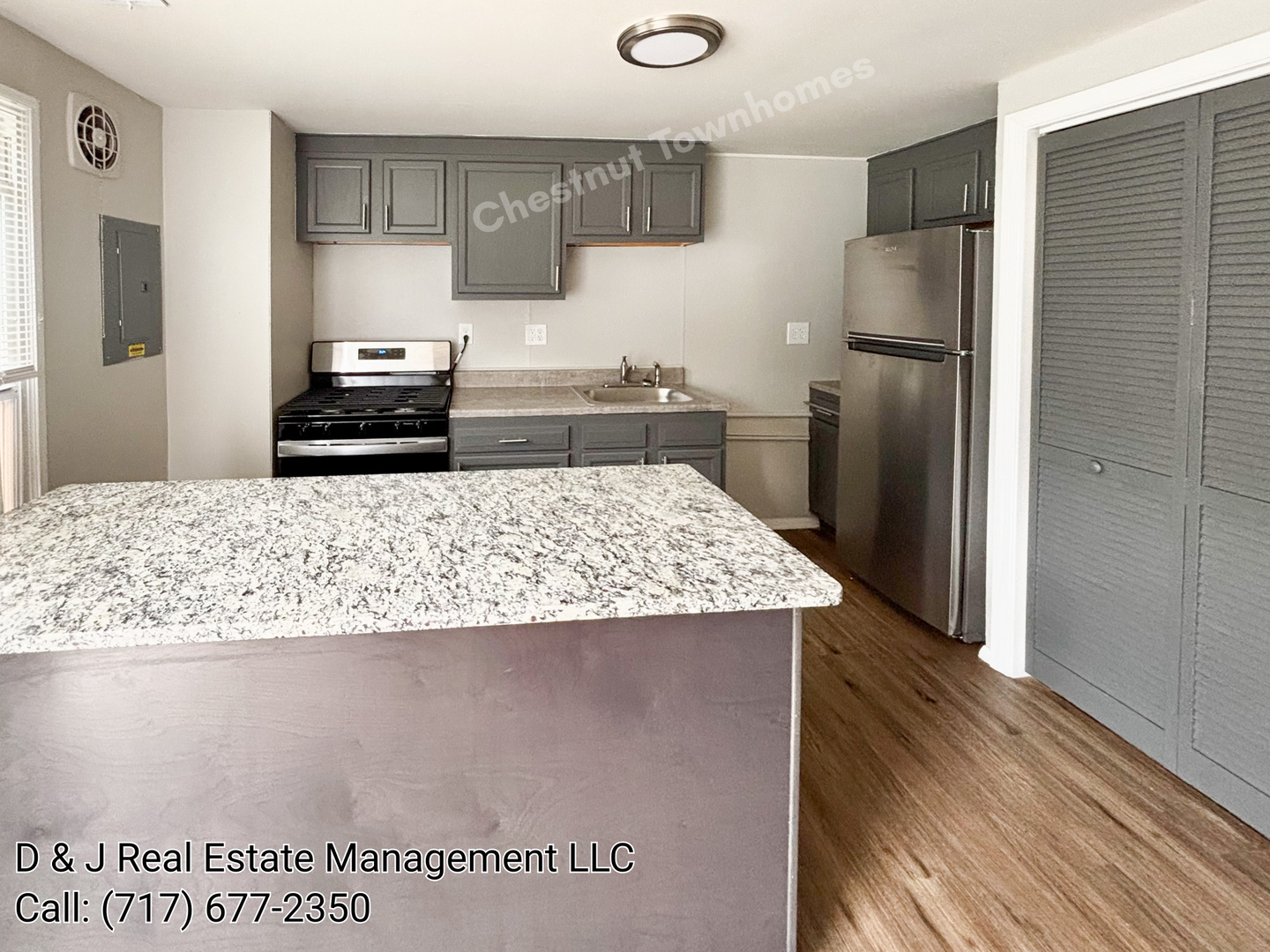 Manchester Townhome: 3205-3255 Chestnut St
