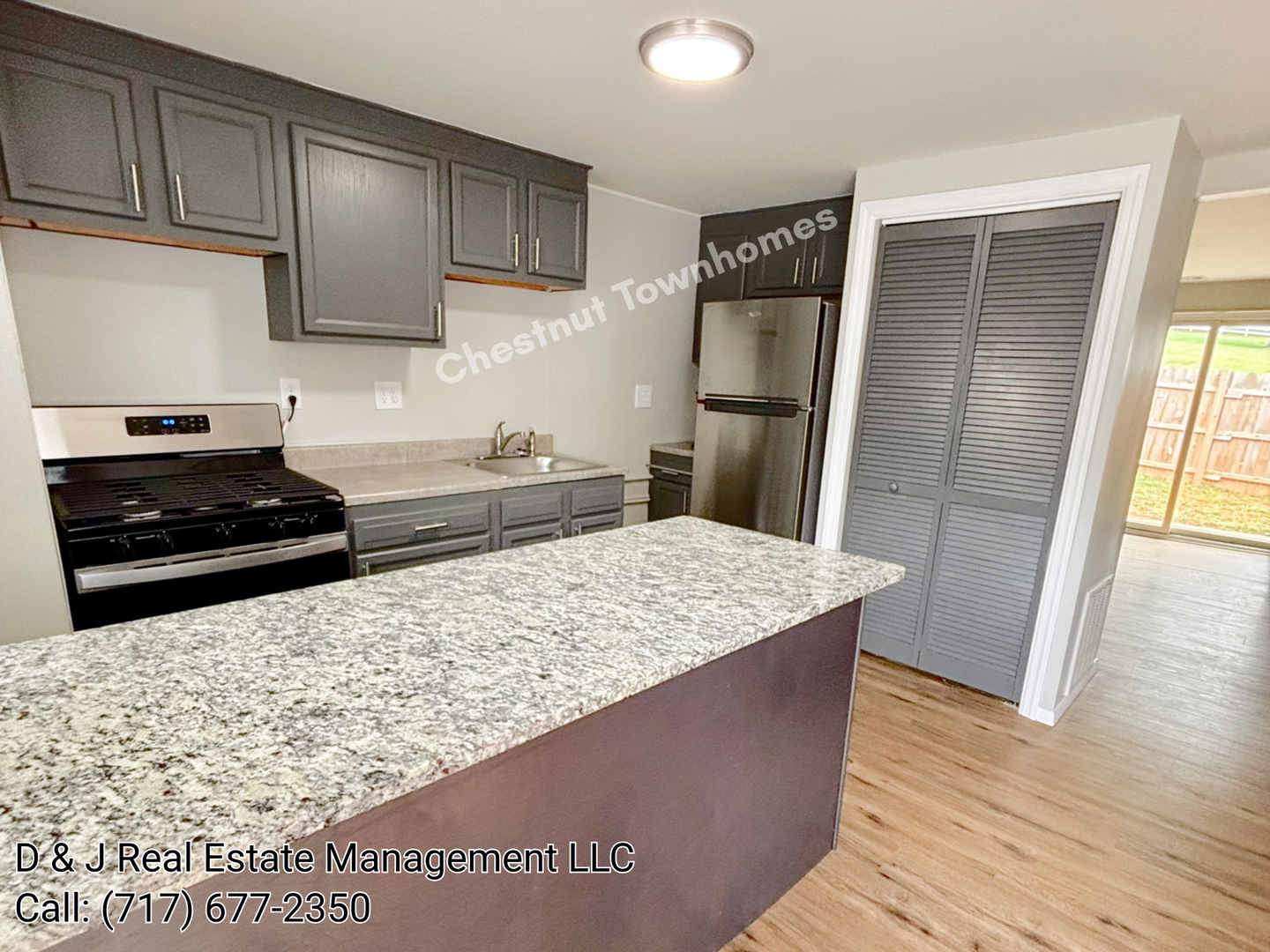 Manchester Townhome: 3205-3255 Chestnut St