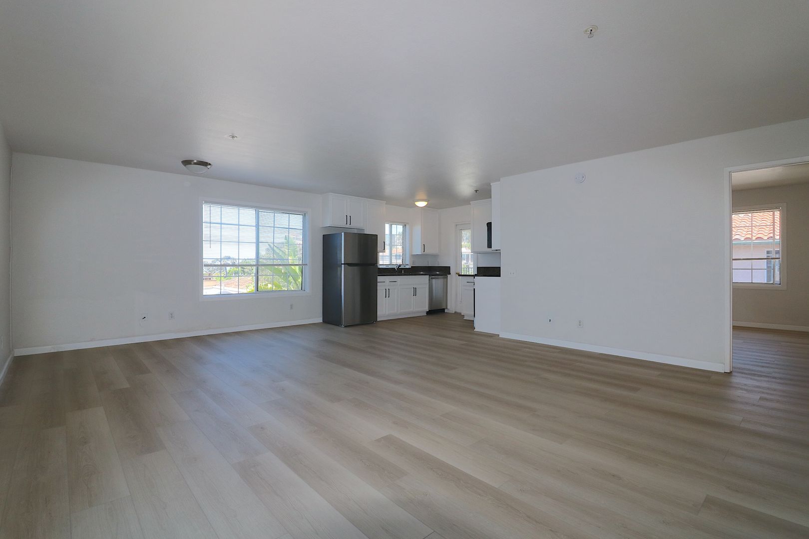 San Diego Apartment: 1304-48 Brunner Street
