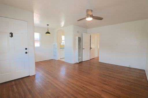 1st floor 1 bed/ 1 bath apt in the heart of North Park! Garage included! – photo 1