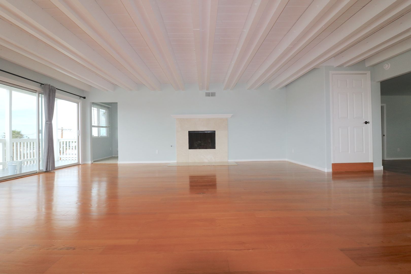 Encinitas Apartment: 858-860 Dewitt Avenue