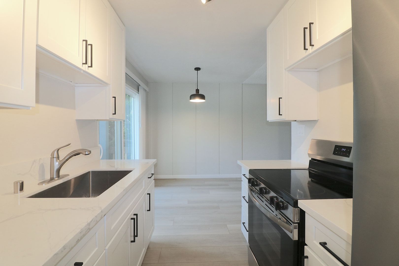 San Diego Apartment: 2024 Reed Avenue