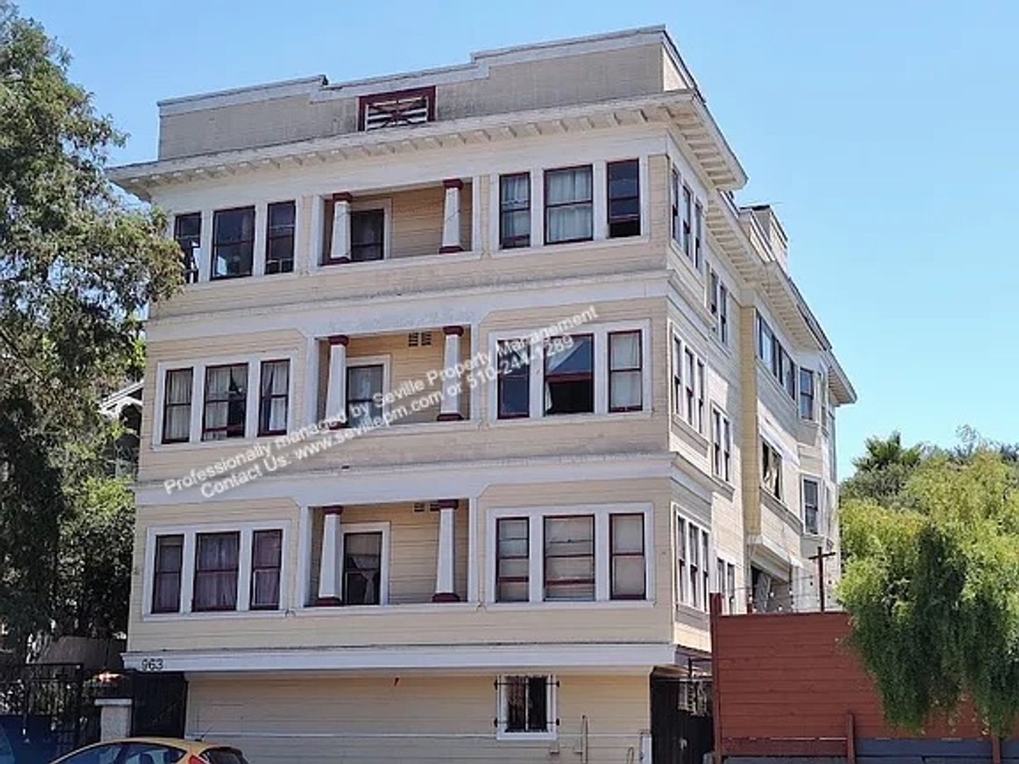 Oakland Apartment: 961-963 18th St