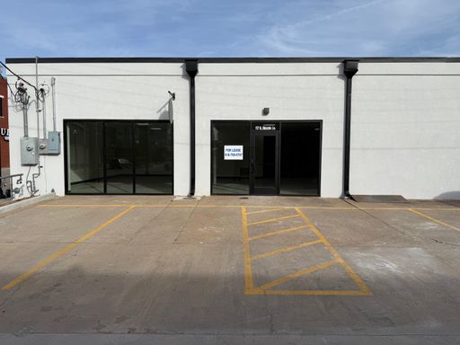 Prime Downtown Bixby Commercial Retail Space | 1,900+ SF – photo 1