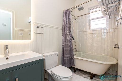 170 Eureka St., San Francisco, CA 94114