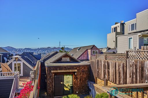 1387 De Haro St., San Francisco, CA 94107