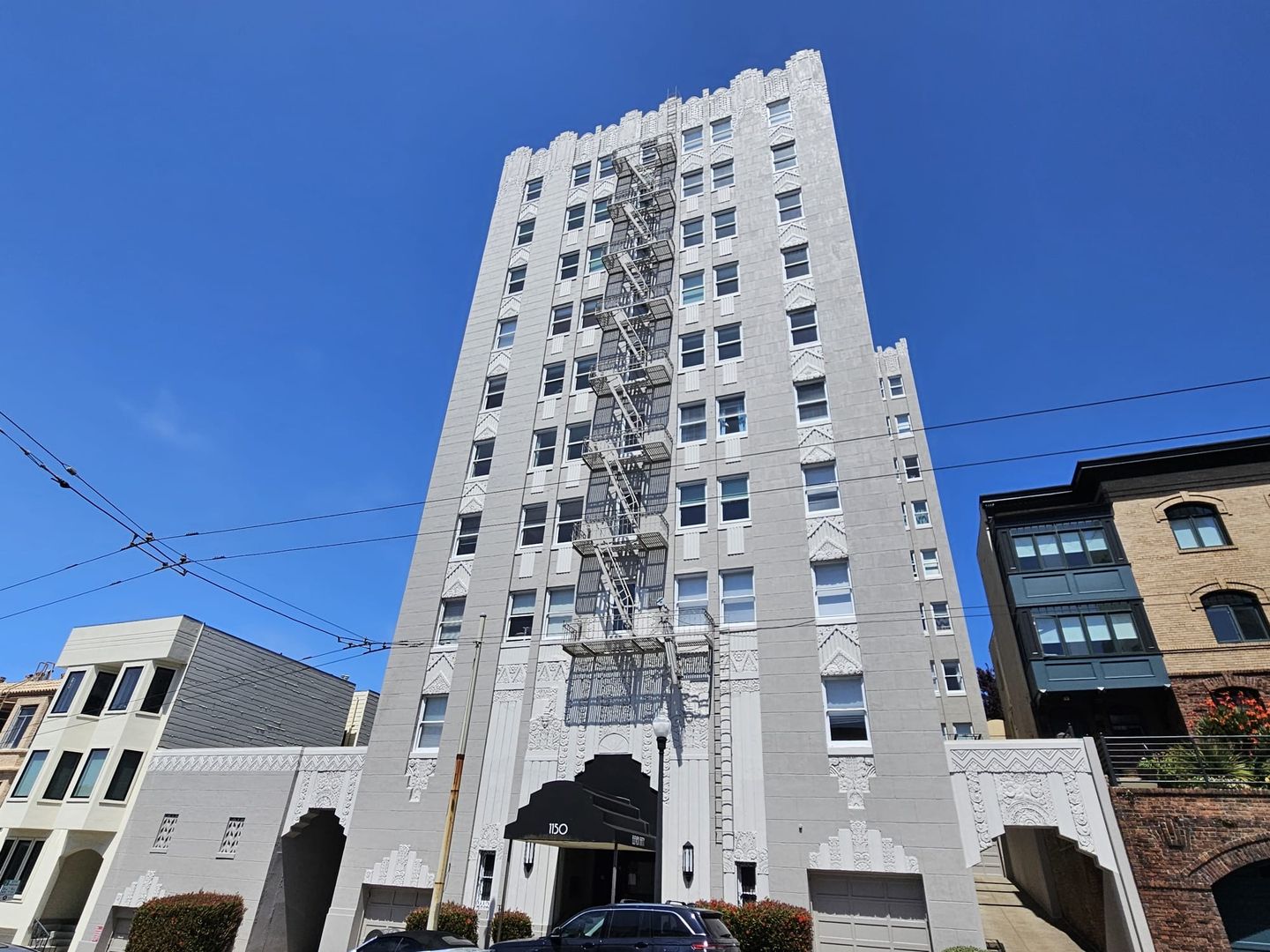 San Francisco Apartment: 1152 Union St. #202