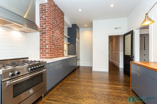 1327 McAllister St., San Francisco, CA 94115