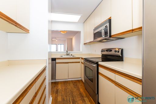 1350 California St. #104 , San Francisco, CA 94109