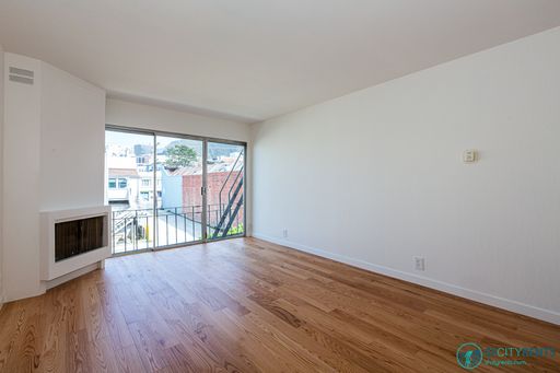 1332 10th Ave. #204, San Francisco, CA 94122