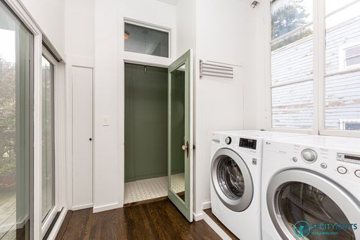 1327 McAllister St., San Francisco, CA 94115