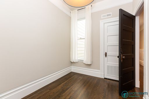1327 McAllister St., San Francisco, CA 94115