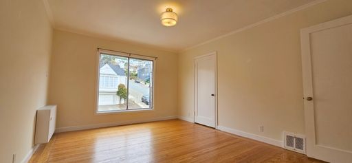 1895 16th Ave.  , San Francisco, CA 94122