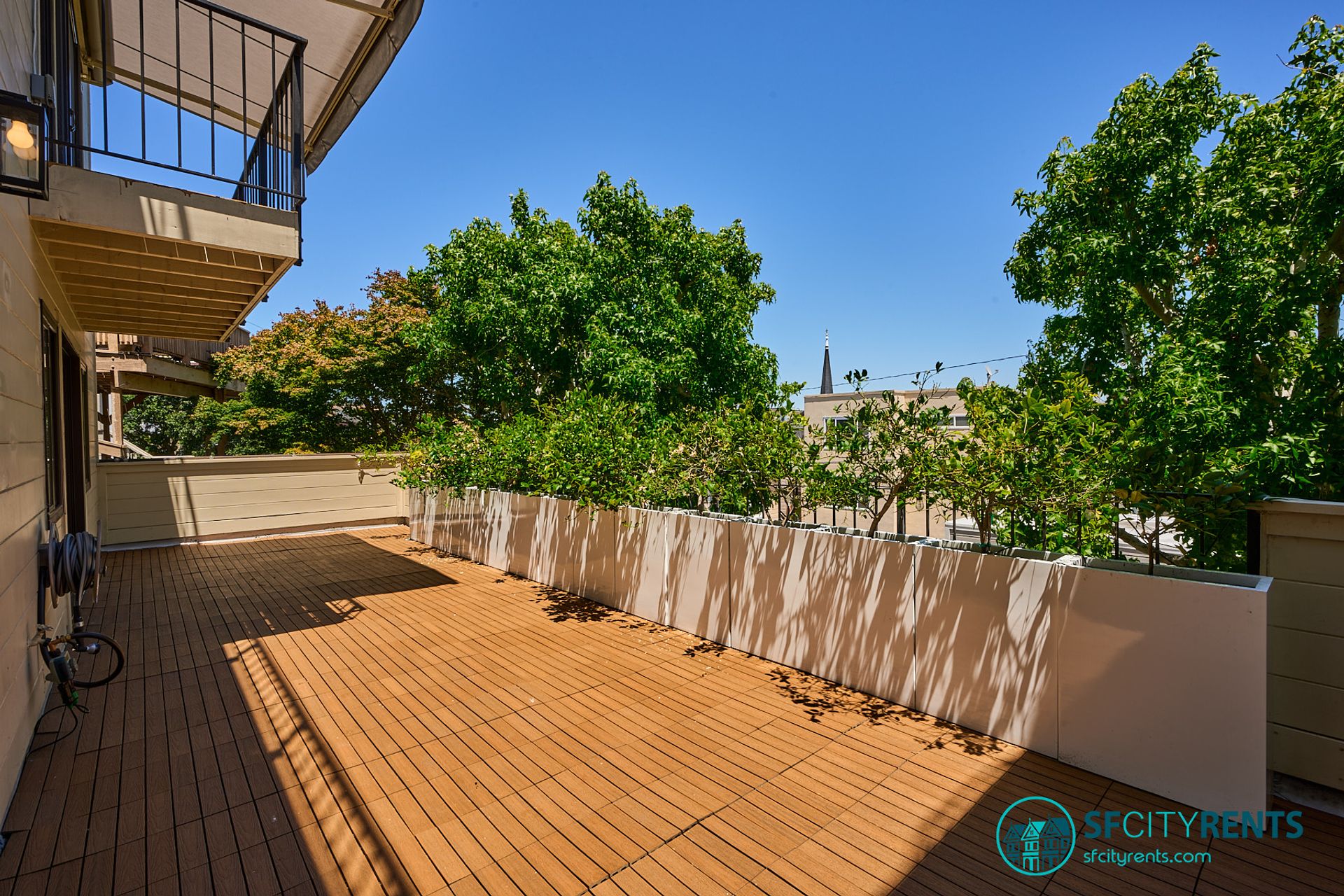 San Francisco Condo: 1043 Dolores St.