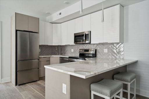 748 N. 40th St. Unit 4 – photo 1
