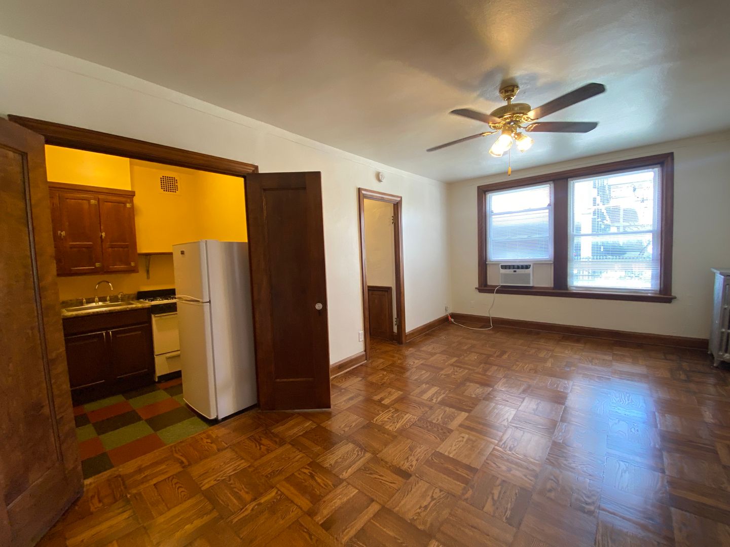 St. Louis Apartment: 3500-10 Miami Street