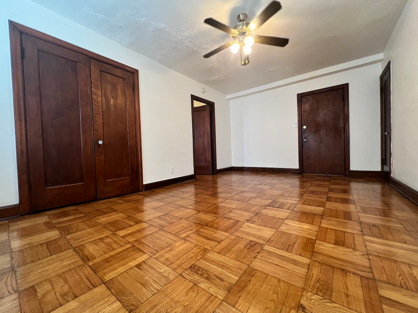 St. Louis Apartment: 3500-10 Miami Street