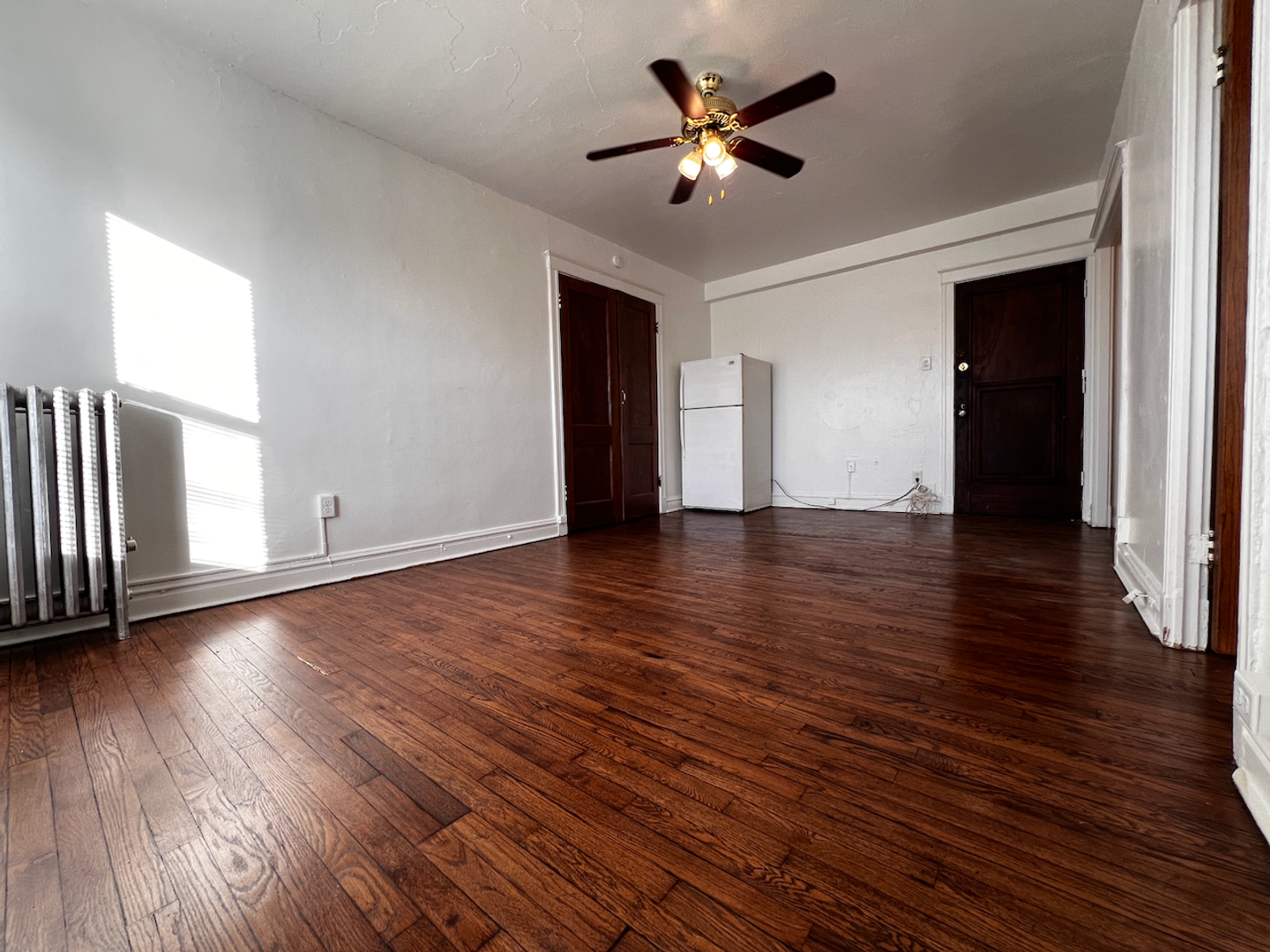 St. Louis Apartment: 4066 Lindell Blvd.