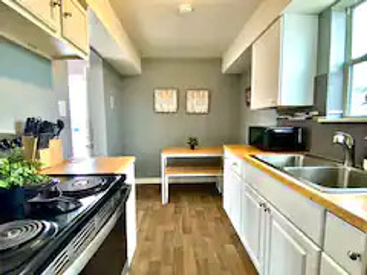 Corpus Christi Apartment: 1802-1808 Morgan