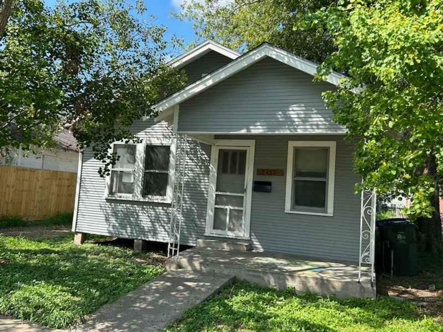 Corpus Christi House: 1717 15th St