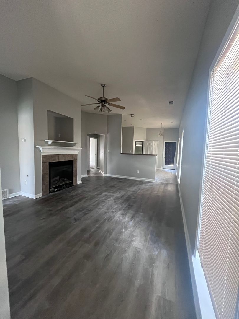 6981 Wynne Ridge 7 of 12