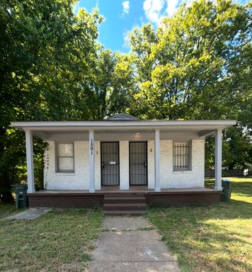 Renovated Duplex – photo 1