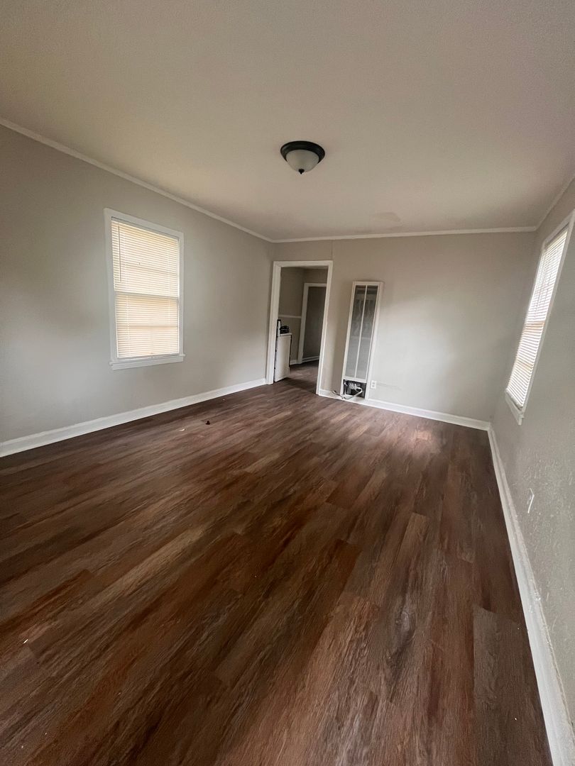 291 Red Oak ST 2 of 7