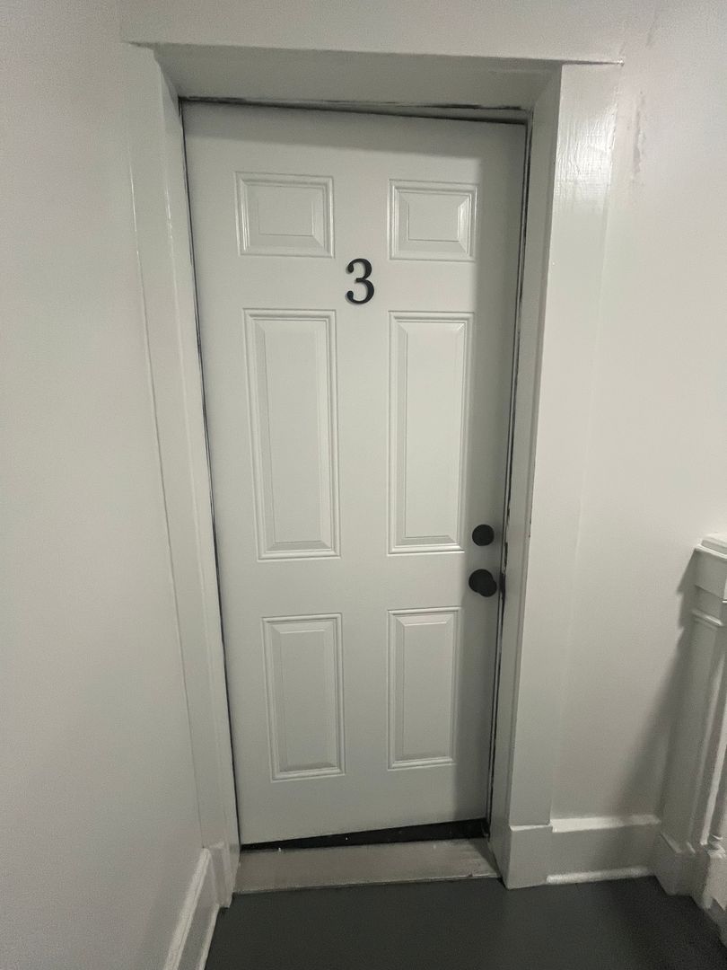 Memphis Apartment: 123 Stonewall Street