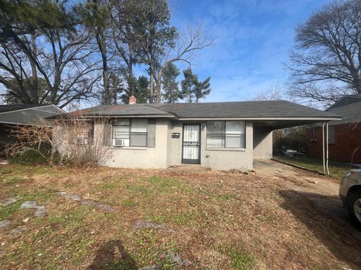 Renovated house in quite Neighborhood – photo 1