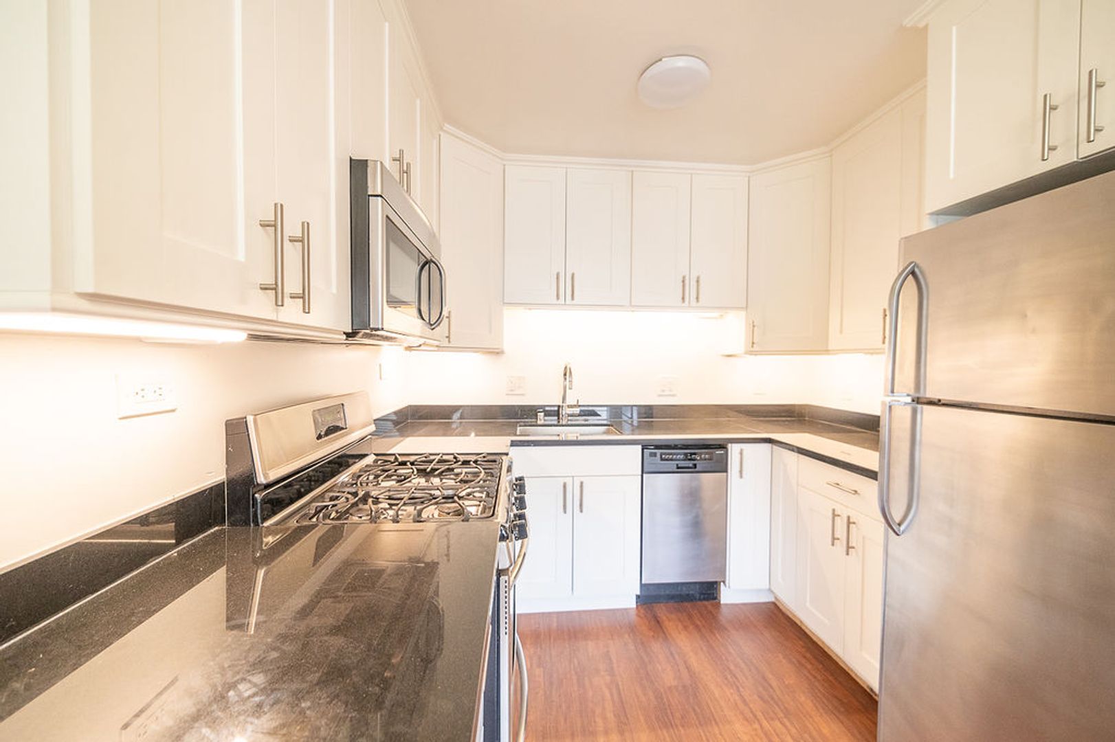 Oakland Apartment: 3500 Glen Park Rd