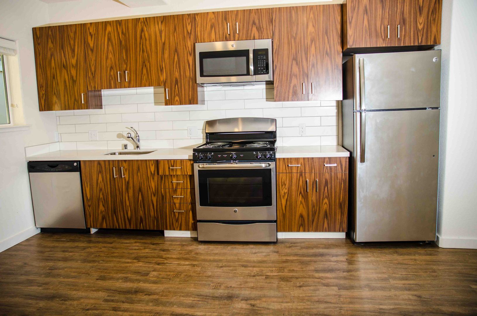 Berkeley Apartment: 1901 Dwight Way