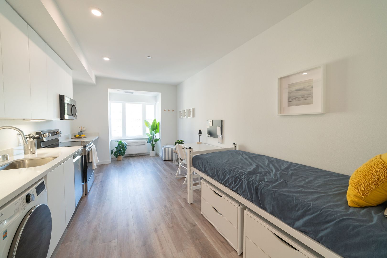 Berkeley Apartment: 2025 Kala Bagai Way