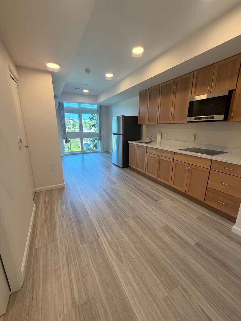 Berkeley Apartment: 2701 Shattuck Avenue