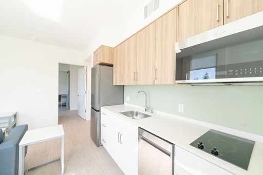 #411 Room 3 Bed A - Rent By the Room: Unlock Smart Living at RUMI- 5 month lease term w/ One Month Free! – photo 1