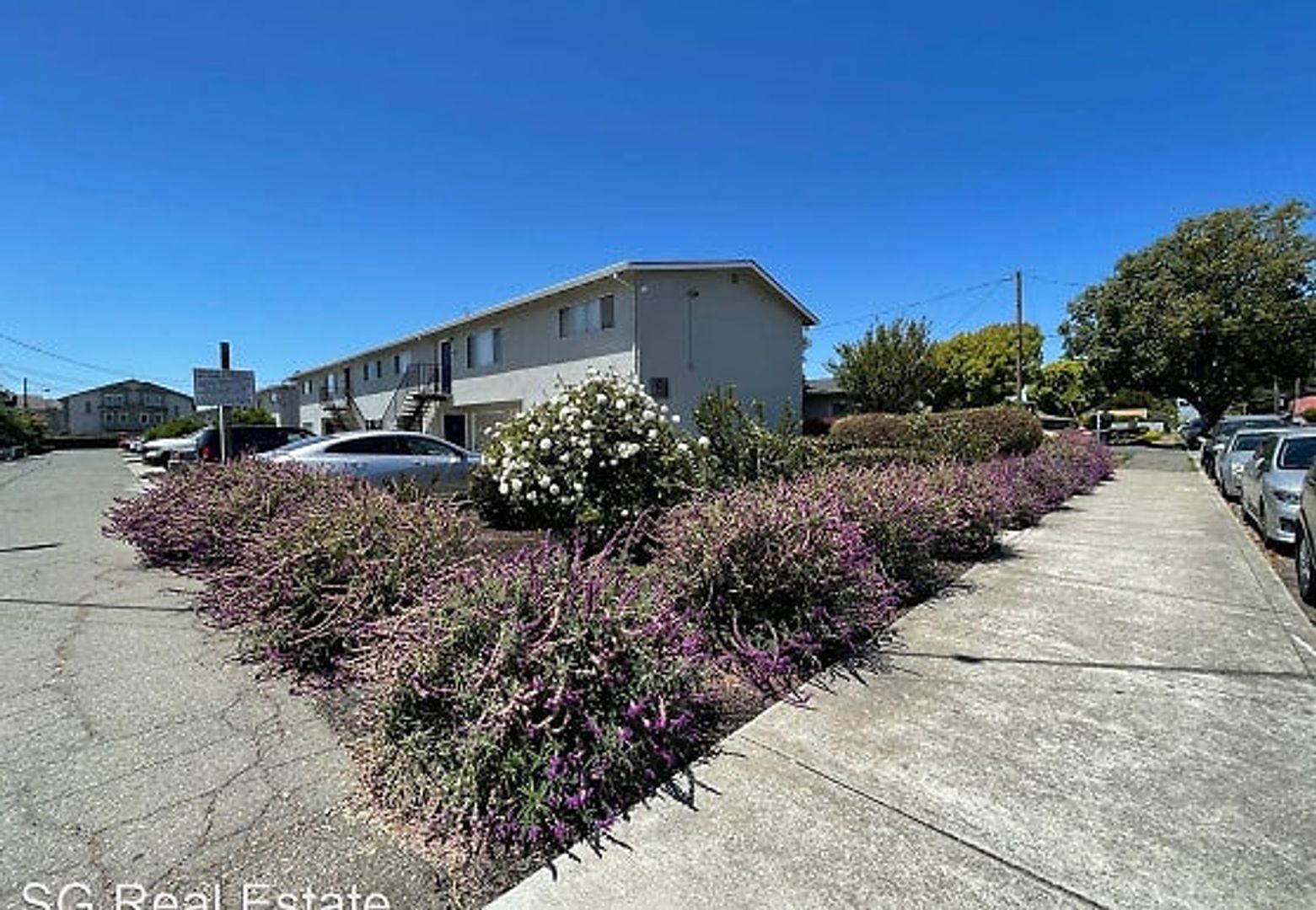 Hayward Apartment: 21059-21063 Royal Avenue