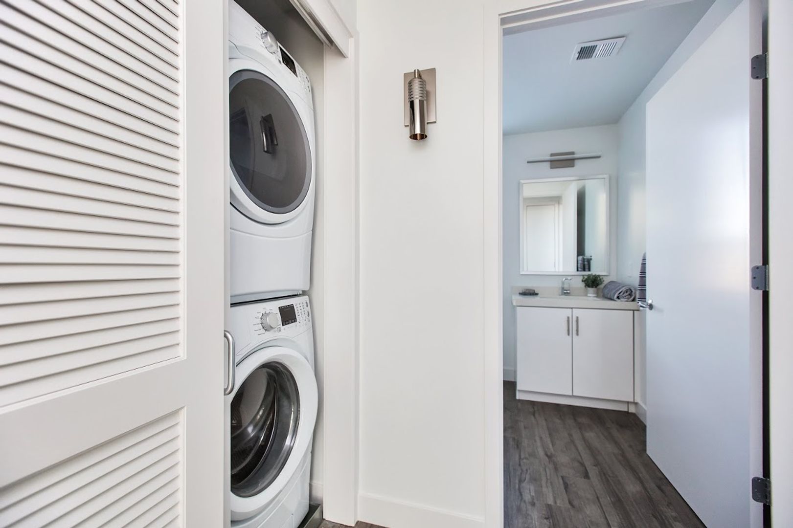 Richmond Apartment: 403 S. Garrard Blvd