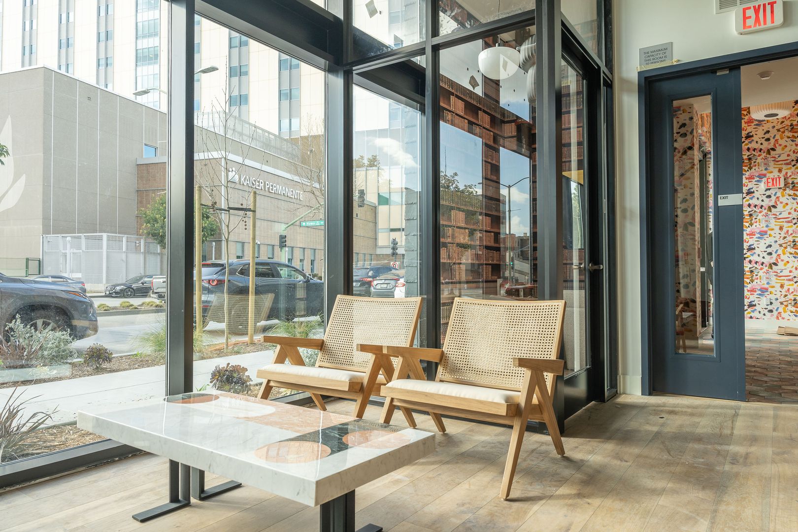 Oakland Apartment: 240 W. MacArthur Blvd