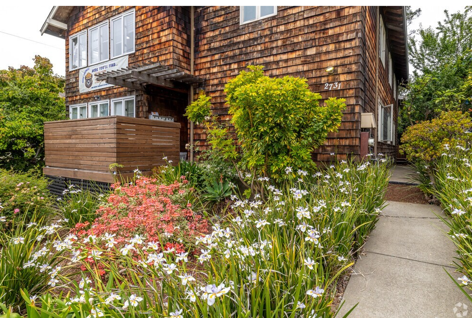 Berkeley Apartment: 2731 Durant Ave