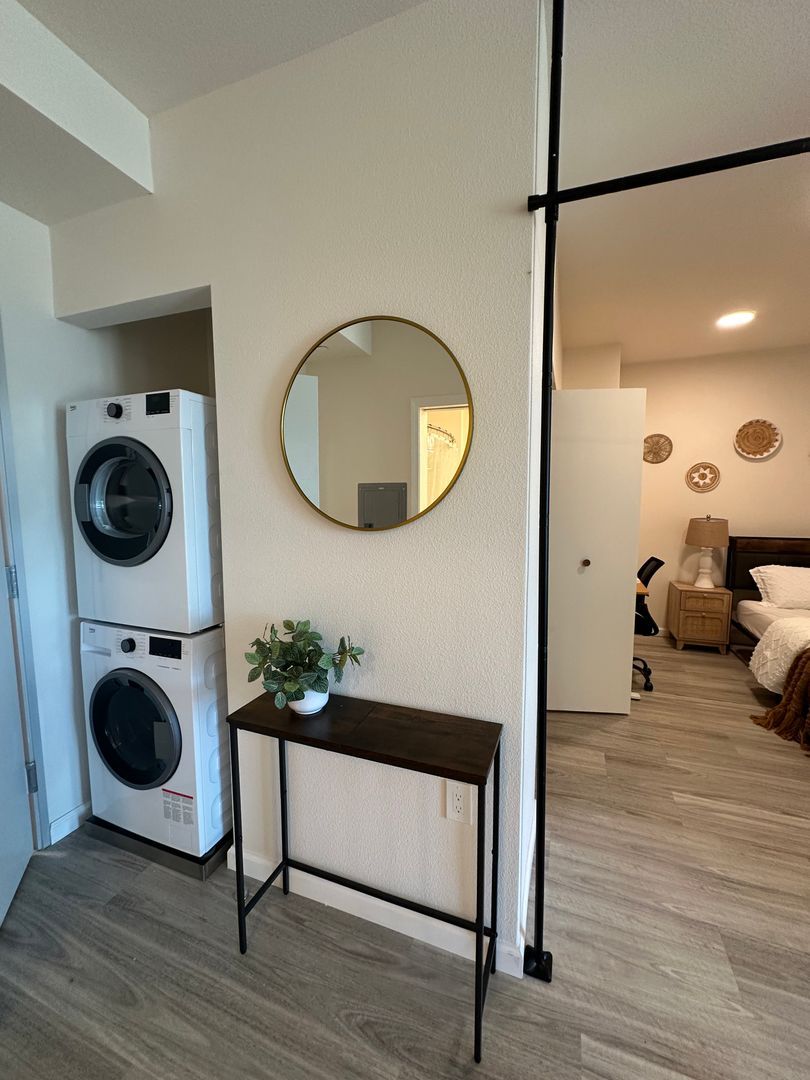 Berkeley Apartment: 2701 Shattuck Avenue
