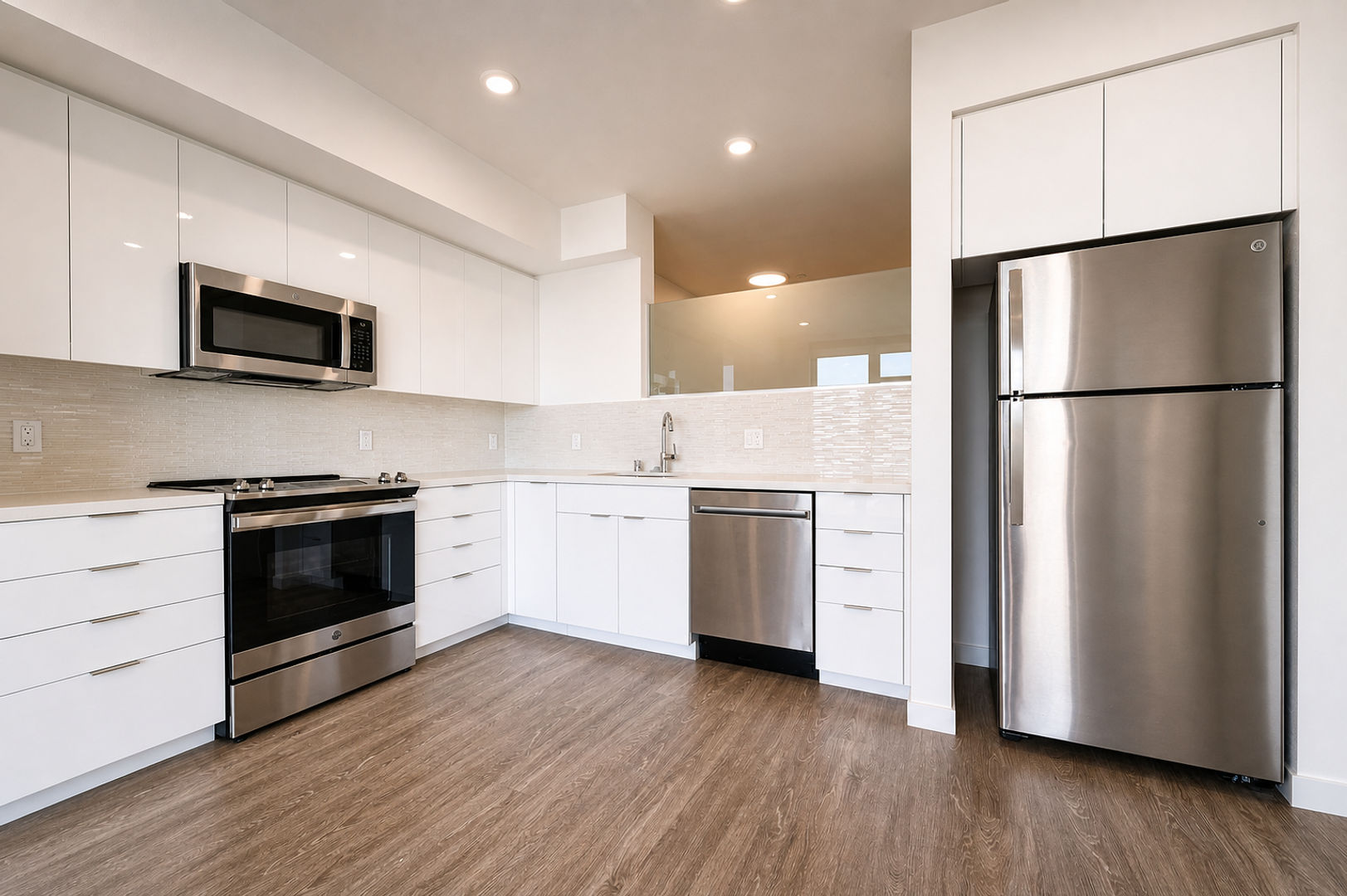 Berkeley Apartment: 3006 San Pablo Ave.