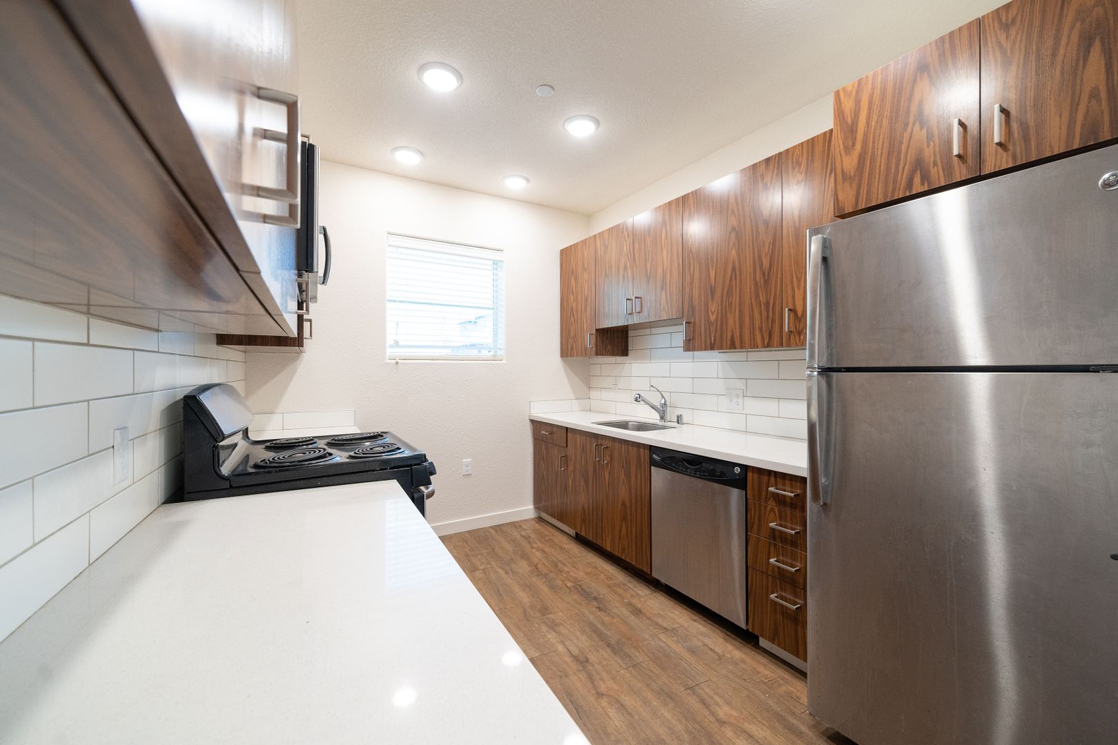 Berkeley Apartment: 1901 Dwight Way