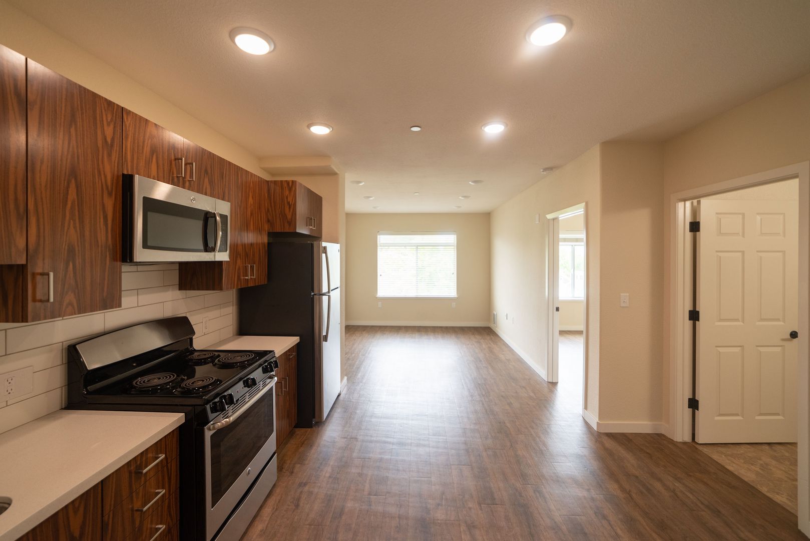 Berkeley Apartment: 1901 Dwight Way