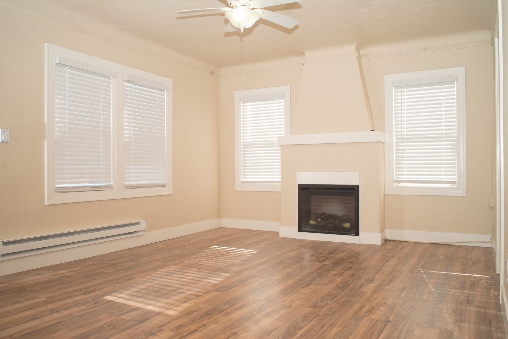 Pittsburg Apartment: 45 W. Tenth st.