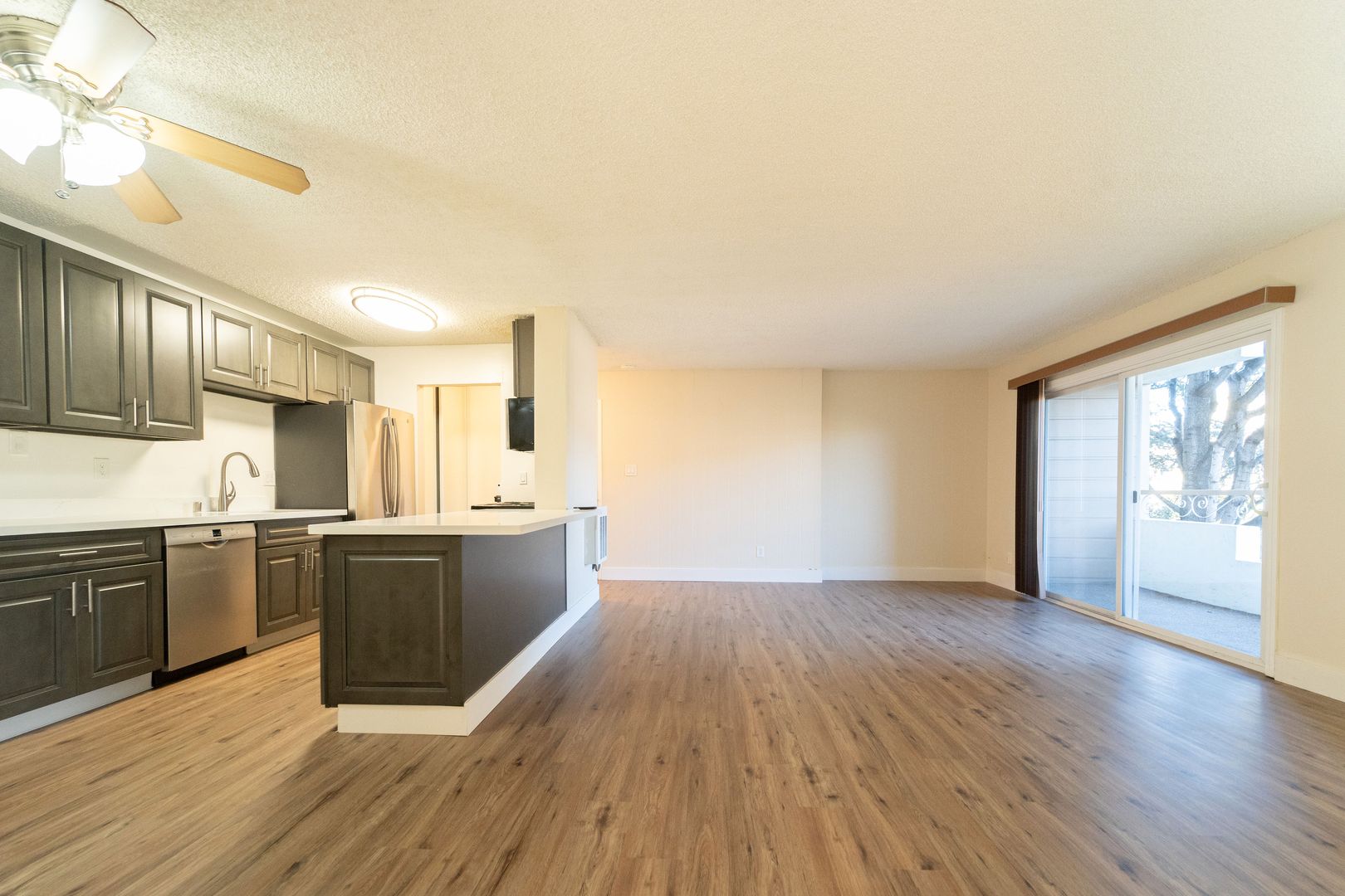 Oakland Apartment: 365 Euclid Ave.
