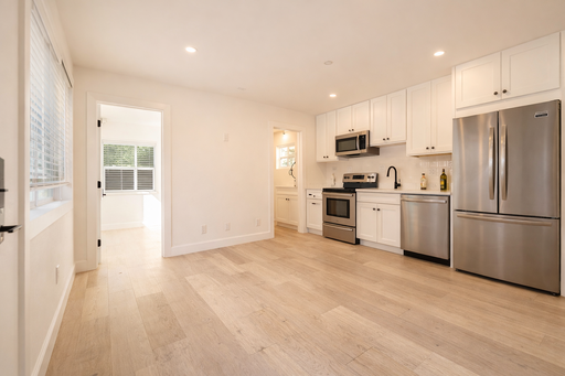 $1568 per bed! BRAND new Remodel! 4 bed 2 bath flat on 1/1 block from UC Berkeley Oxford @ Hearst – photo 1