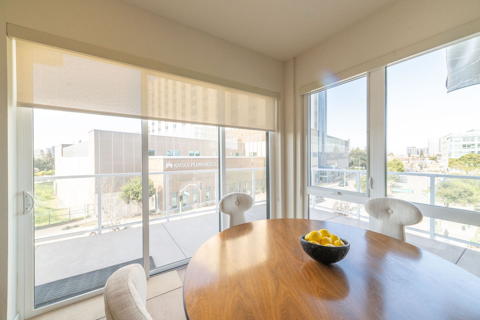 Oakland Apartment: 240 W. MacArthur Blvd