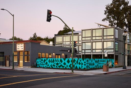 private small office in Oakland – photo 1